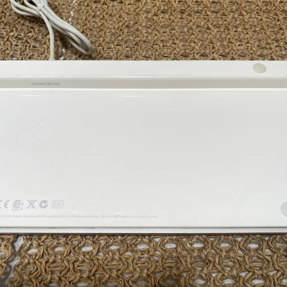Apple a1243 aluminum